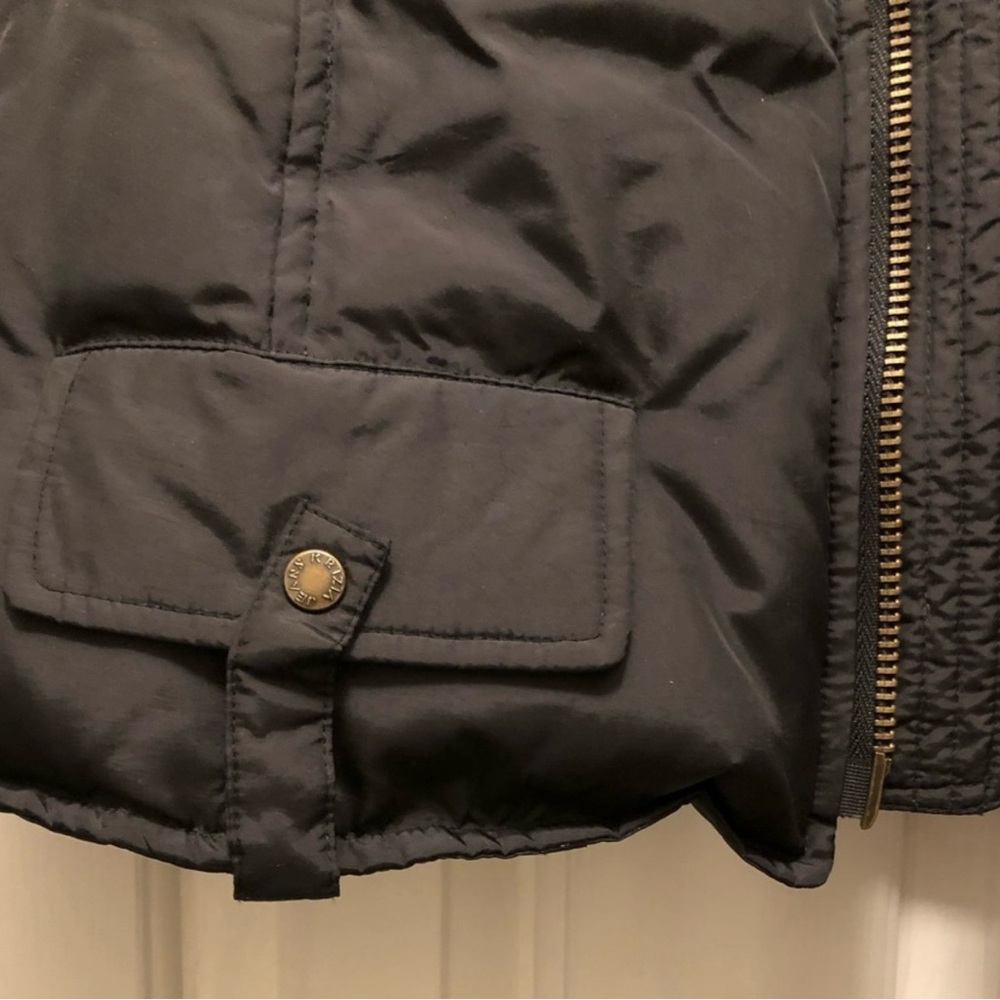 Puffer Jacket - Picture 6 of 9